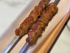 只用咸盐烤的羊肉串-丝路有约·烧烤·新疆菜(万宴城店)