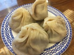 -笑来喜馄饨小笼工坊店(湖滨街店)