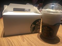 -星巴克臻选(莘庄仲盛店)