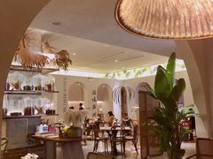 -来龙里 精致 东南亚餐室(万象城店)