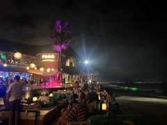 -FINNS Beach Club