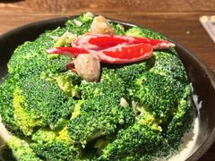 橄榄油煎花菜-卢布里西餐厅(海拉尔店)