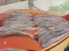 -四囍码头海鲜烧烤自助火锅(外滩南京东路悦荟广场店)
