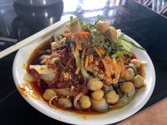 -烤肉小伙烤肉店