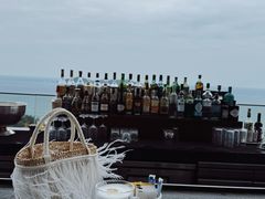 -瑰丽酒店·海吧·天际下午茶·现场DJ·天台酒吧