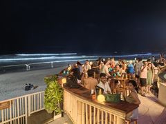 -FINNS Beach Club