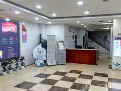 -上海市静安区图书馆(新闸路馆)