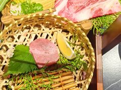 -山川小町·极番烧肉(新地假日广场店)