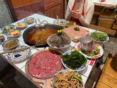 -旧街市鲜货老火锅(大光路店)