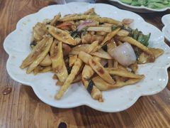鲜笋炒牛肉-南记食粥坊·宵夜大排档(莲花总店)