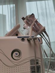 -比华利美容医院