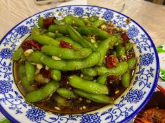 绝味毛豆-江城燕子大排档(江汉路步行街店)