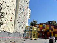 -问山MountQuest攀岩馆