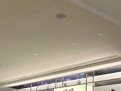 -上海虹桥祥源希尔顿酒店