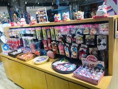 -酷乐潮玩(金桥国际店)