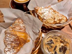 -麦田工坊(月湖店)