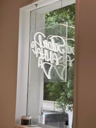 -SALON DE VANHADA