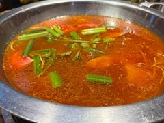 -老凯俚酸汤鱼(多彩城店)