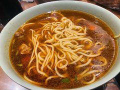 -亮亮面馆(经六路店)