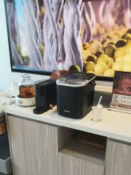 -佳颜轻医美·美学抗衰中心