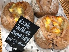 -沁屋面包店(人民东路店)