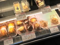 -红宝石·鲜奶小方·海派西点房(金杨店)