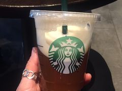 -星巴克(西藏路店)