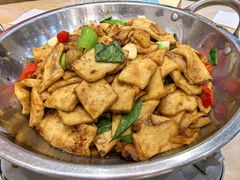 -江城燕子大排档(江汉路步行街店)