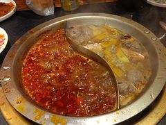 -沸炉重庆老火锅(军事博物馆店)