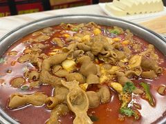 -彭记铁锅肥肠(东四总店)