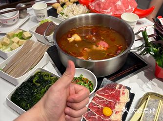 确实是厦门最最好吃的牛肉火锅。。。