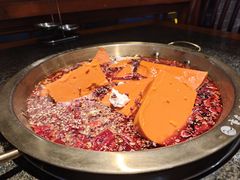 -小天鹅火锅·一线江景洪鼎旗舰店(洪崖洞店)