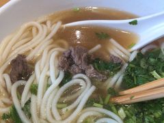 -三千粉牛肉米粉(来客茂店)