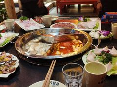-大龙辣火锅·龙虾·烧烤(湖滨新天地店)