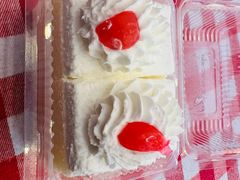 -红宝石·鲜奶小方·海派西点房(南丹店)