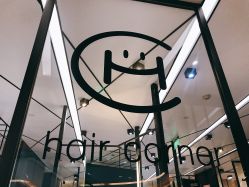 -HAIR CORNER