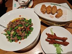 -新白鹿餐厅(银泰西湖文化广场店)