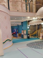 -奈尔宝·儿童乐园·亲子餐厅(苏州大悦城店)