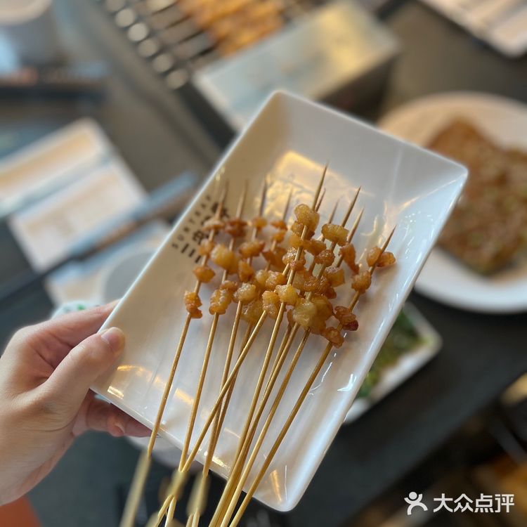 现烤现吃，这家烧烤店绝了