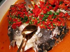 老坛剁椒蒸鲜活鱼头-遇见湘·地道湖南菜(云门店)