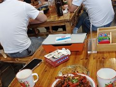 -冶建镜子·老南昌大排档·江西虾王(总店)