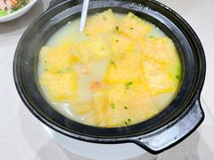 -品悦酒店(三林古镇店)