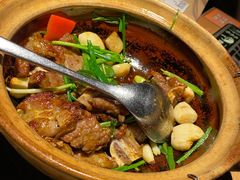 牛仔骨啫啫煲-荣小馆(杭州大厦店)