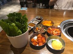 -·缸桶屋·韩式牛肋条自助烤肉(西湖D11店)