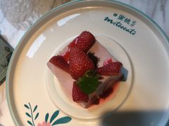 -蜜桃花开·中西融合菜E&W(南长街店)