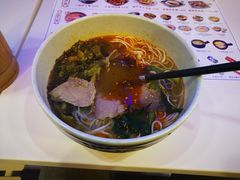 老坛酸菜牛肉面-隆门客栈·西北小吃手工面(丰盛町商业步行街店)