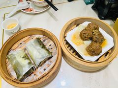 荷叶糯米鸡-稻香酒家·33年老字号·港式粤菜(富邦中心店)