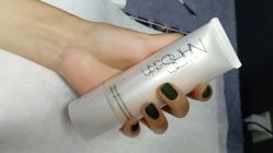 -美妆吧私人订制·化妆美甲美睫半永久