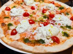 -JINNS锦时 steak&pizza(浸信会礼拜堂旧址店)