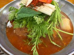 -喇喇排骨火锅·传统韩式脊骨汤(望京西园总店)